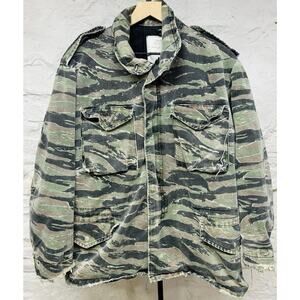 M65 Tiger Stripe Cold Weather Field Coat Military Distressed USA Vintage y2k